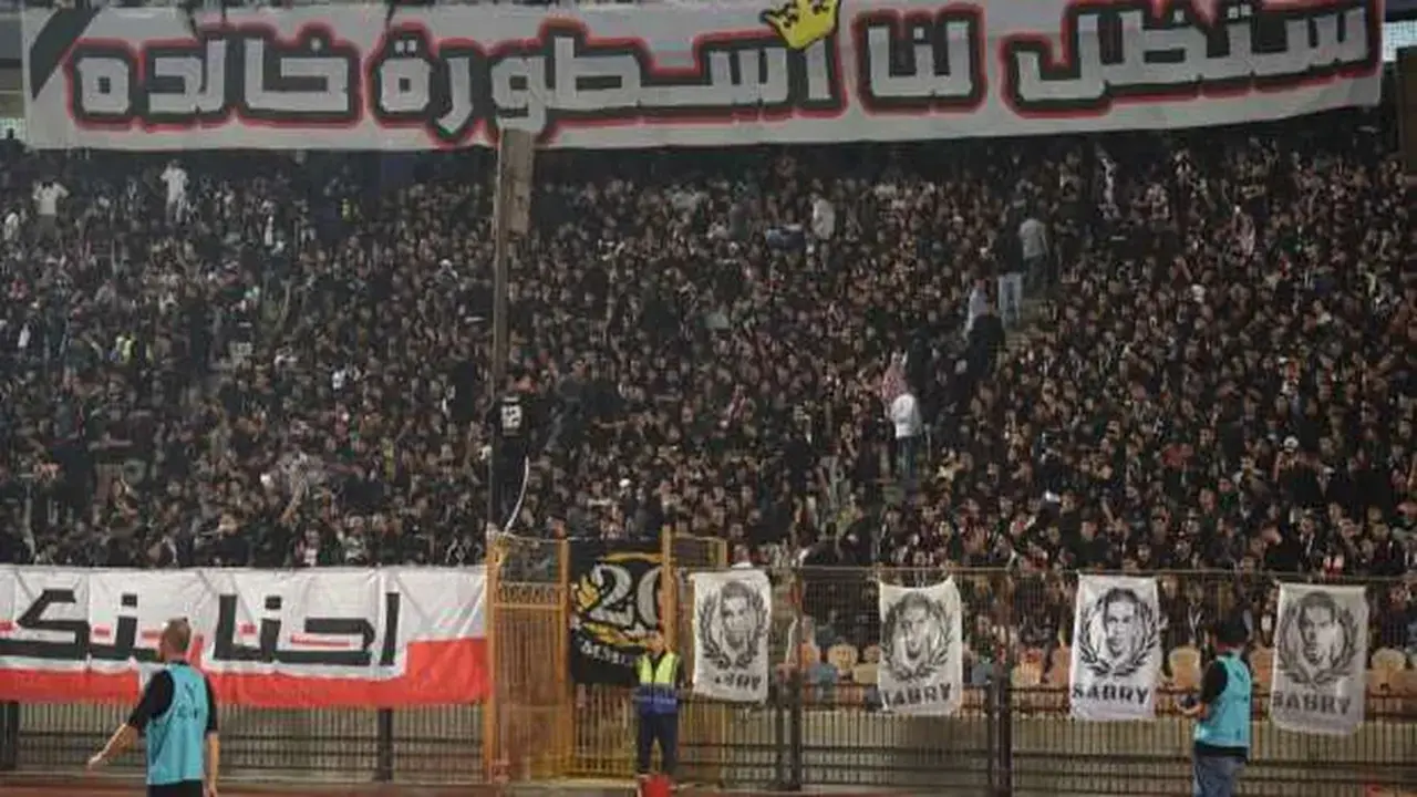 لاعب الزمالك الأسبق يوقف دعم كرة القدم ويعتذر لجماهير الأهلي بعد سنوات من التشجيع